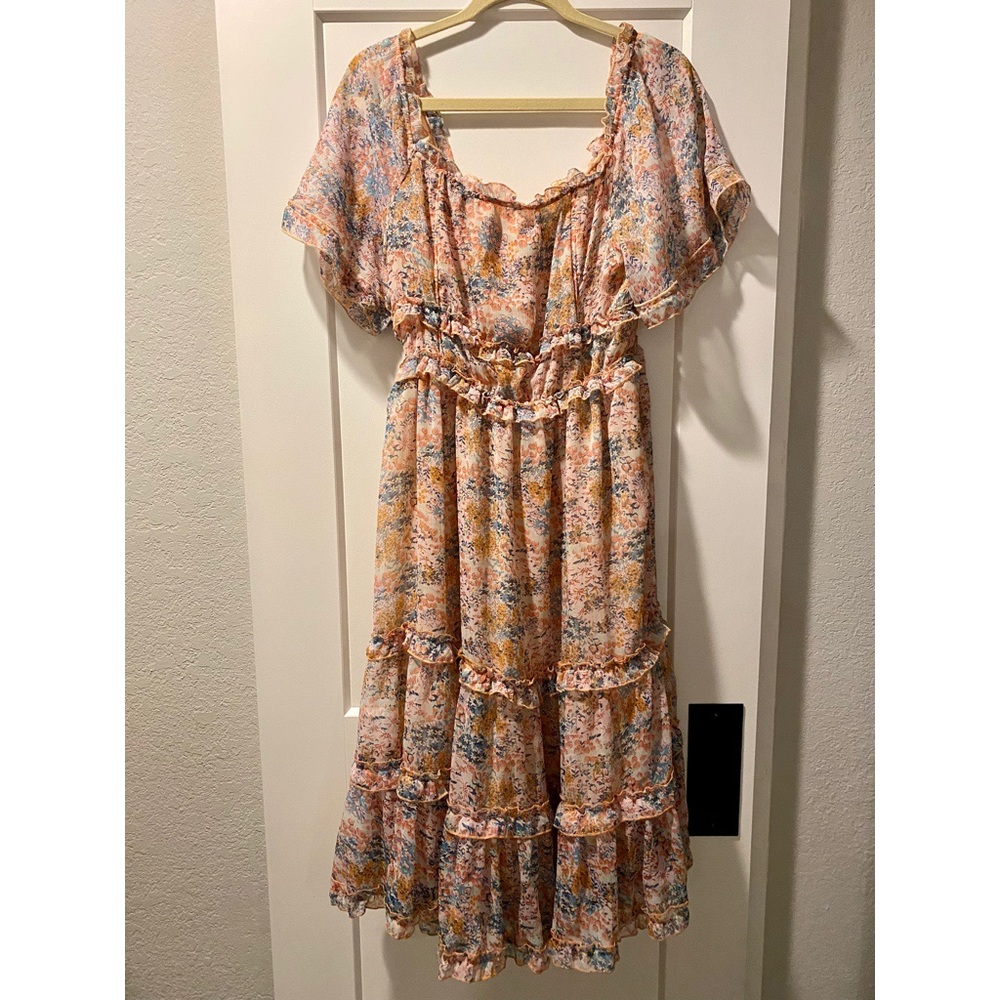 Love the Label | M | Midi Dress